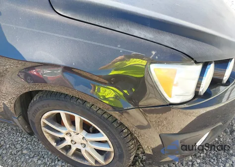 2013 Chevrolet Sonic Lt Auto z USA, uszkodzony, nr VIN 1G1JC6SH0D4203737